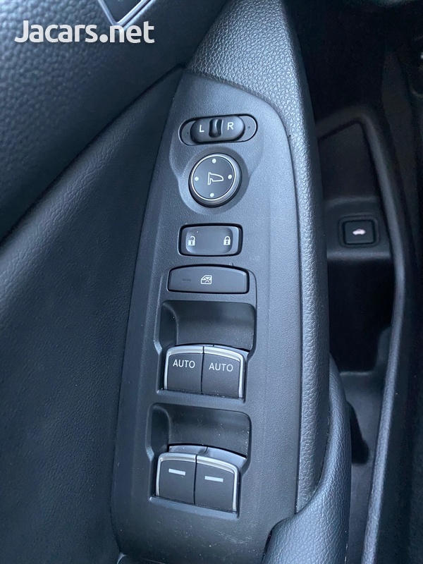 Honda Accord 2,0L 2018-13