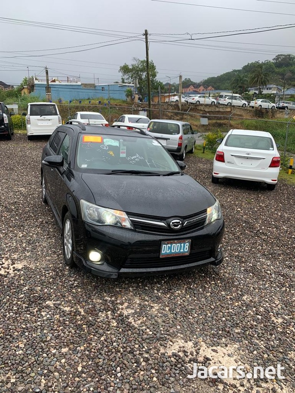Toyota Fielder 1,5L 2012-7