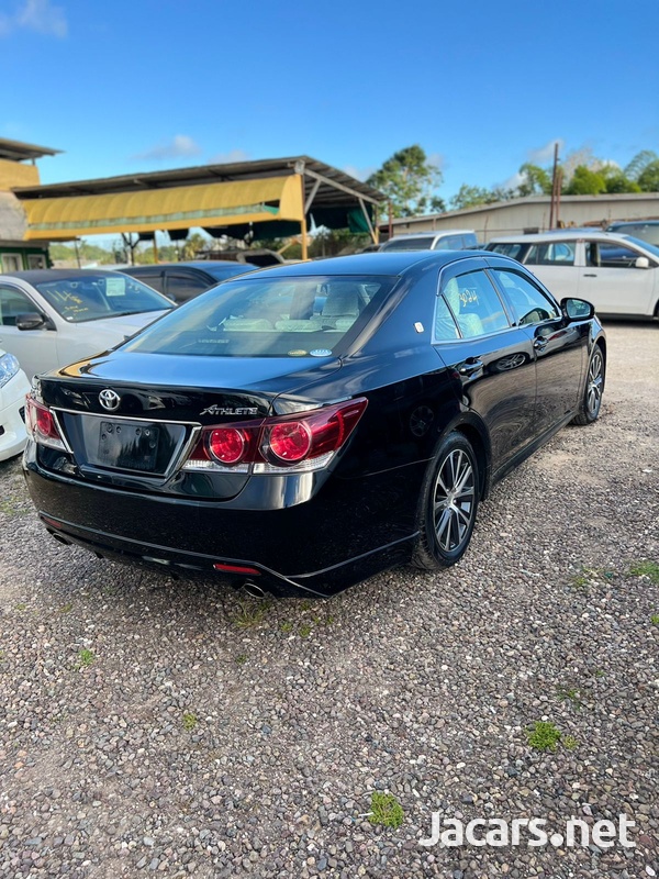 Toyota Crown 2,5L 2016