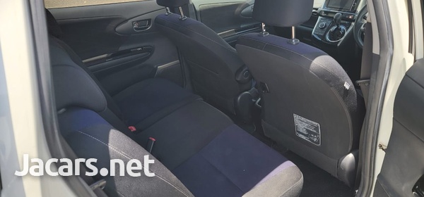 Toyota Wish 1,8L 2013-7