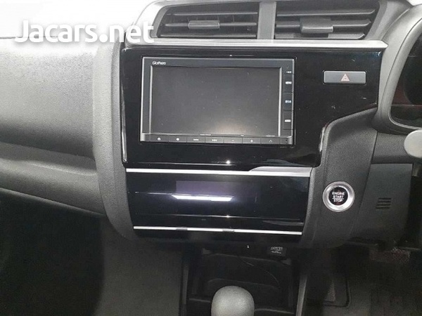 Honda Fit 1,3L 2017-8