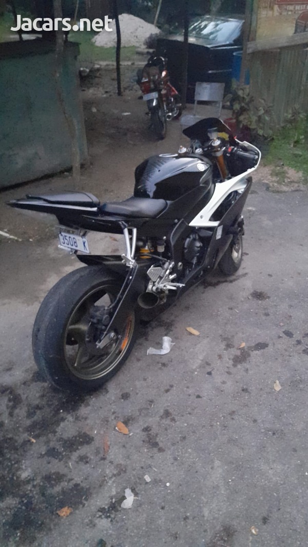 Yamaha r6-8
