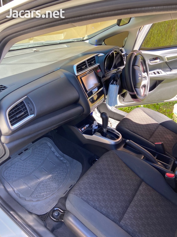 Honda Fit 1,3L 2016-6