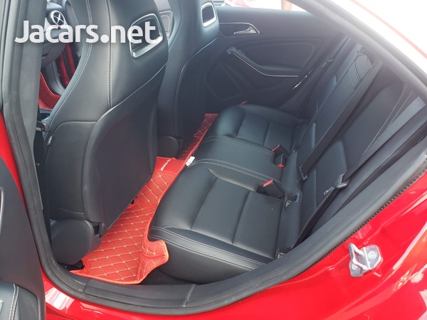 Mercedes-Benz CLA-Class 2,0L 2018-8