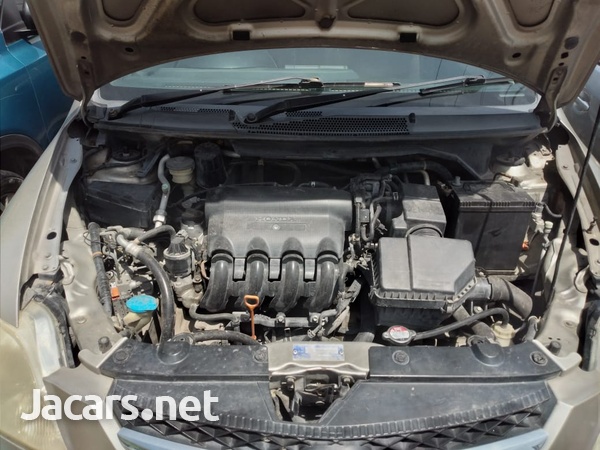 Honda Fit Aria 1,5L 2007-4