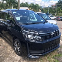 Toyota Voxy 2,0L 2017 Toyota Voxy 2,0L 2017