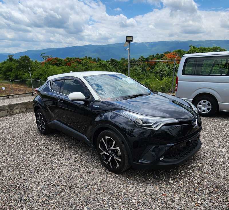 Toyota C-HR 1,8L 2019 JA$3,290,000 №2471346 in Saint Elizabeth - C