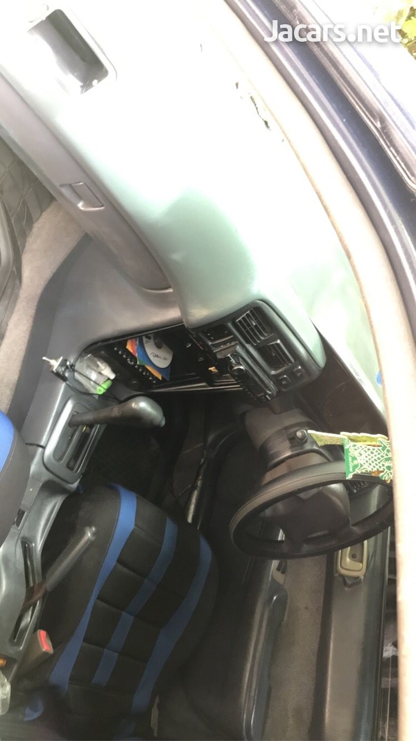 Toyota Corolla 1,2L 1996-5
