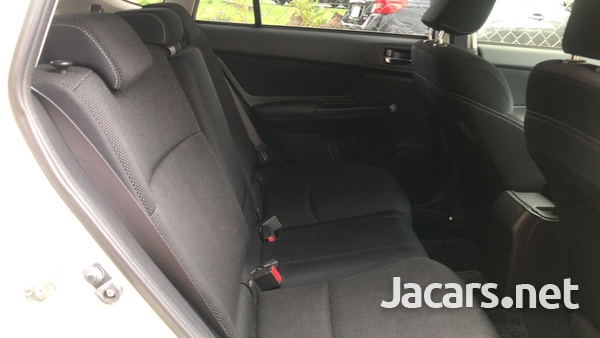 Subaru XV 2,0L 2013-8