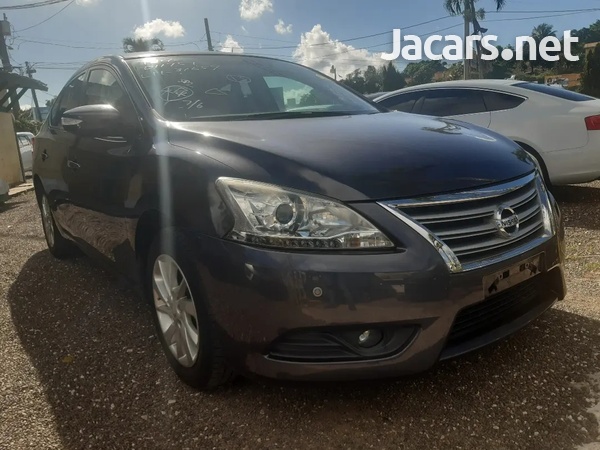 Nissan Sylphy 1,8L 2013-1