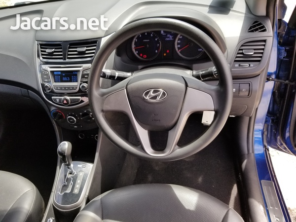 Hyundai Accent 1,3L 2016-3