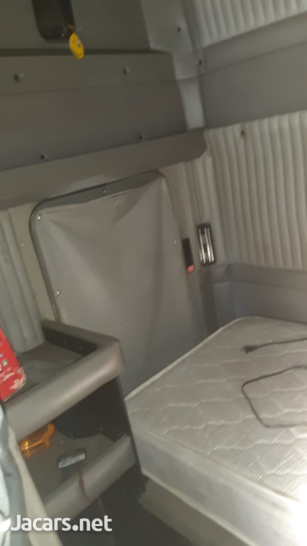 2004 Kenworth Trailer-8