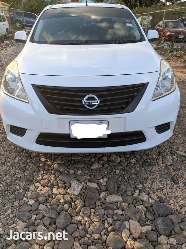 Nissan Latio 1,2L 2014-1
