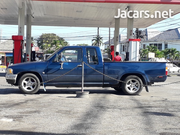 1991 Toyota Pickup-3