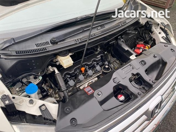 Honda Stepwgn Spada 1,8L 2013-11