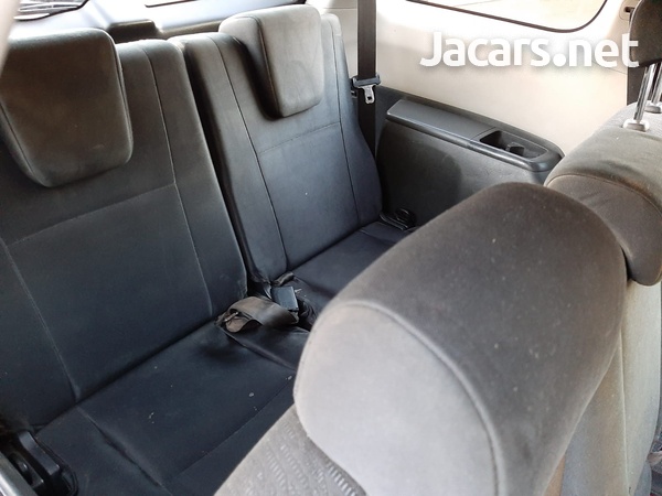 Toyota Wish 1,8L 2010-8