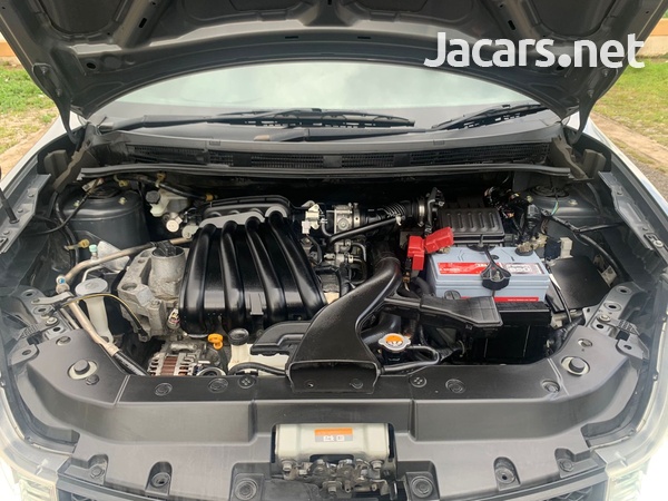 Nissan Wingroad 1,8L 2012-9