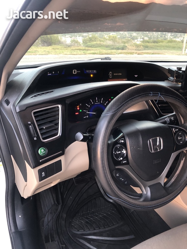 Honda Civic 1,7L 2013-4