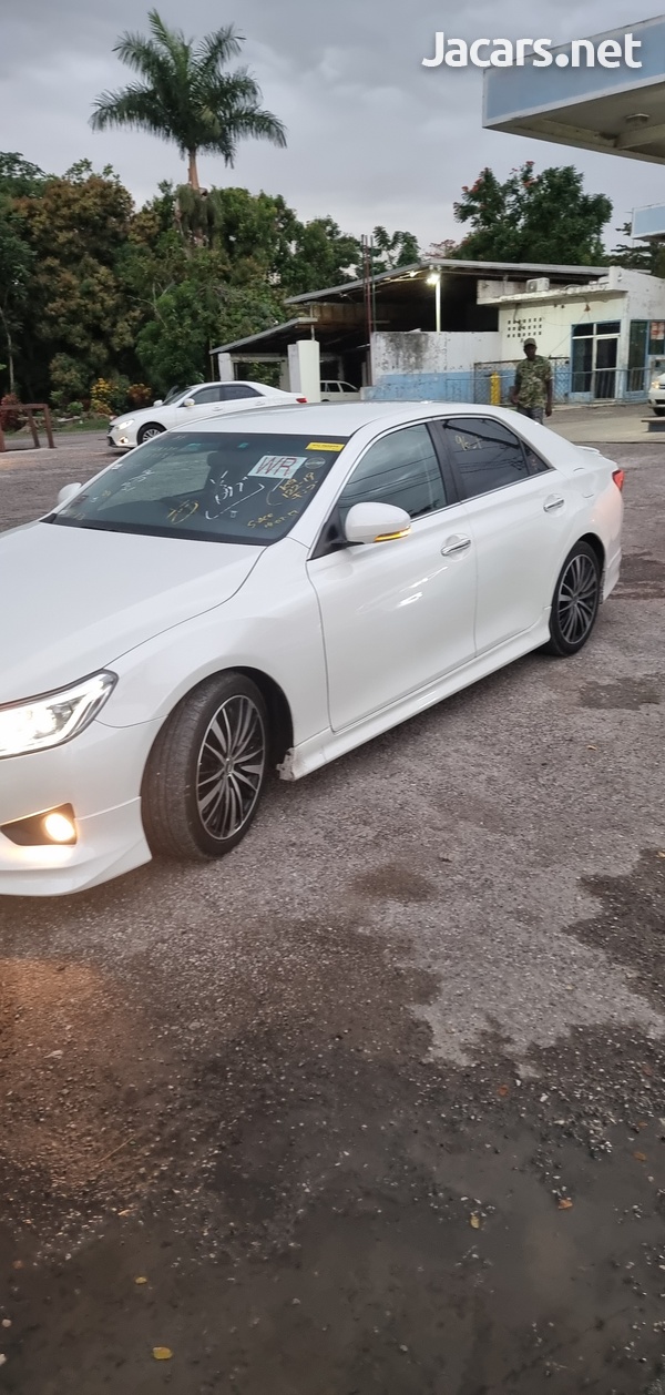 Toyota Mark X 2,5L 2016-2