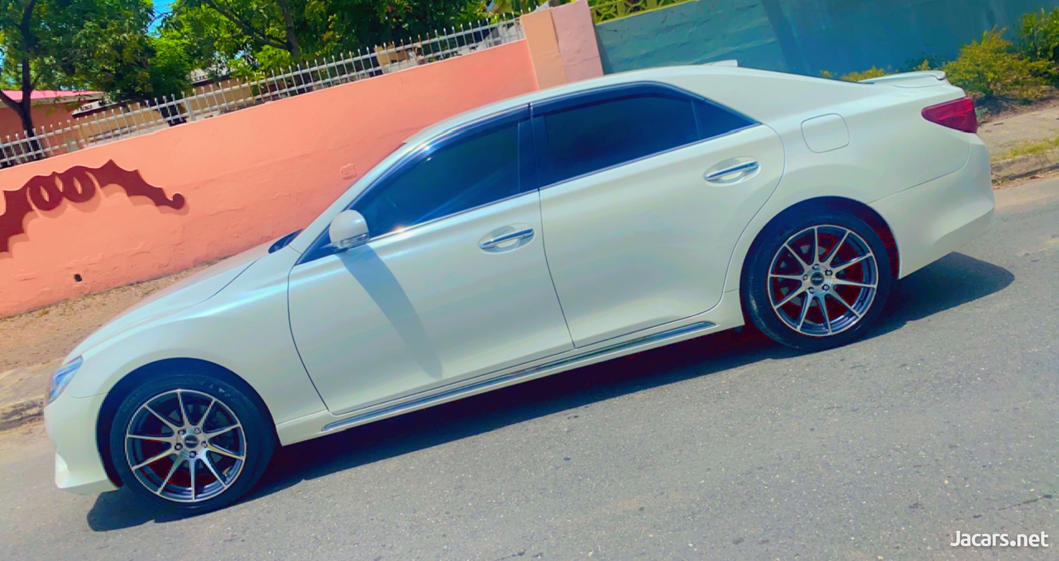 Toyota Mark X 2,5L 2016-3