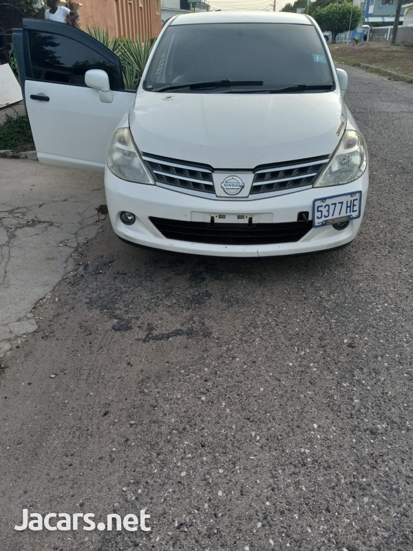 Nissan Tiida 1,5L 2011-3