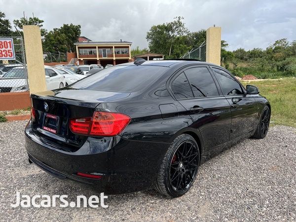 BMW 3-Series 2,0L 2013-3