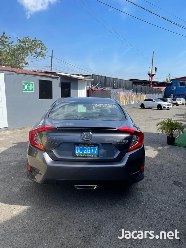 Honda Civic 2,0L 2021-3