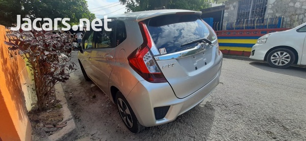 Honda Fit 1,3L 2016-8