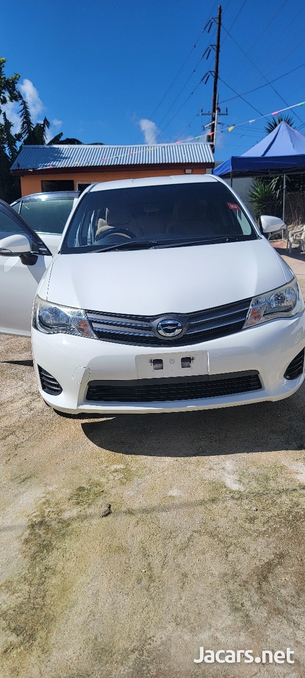 Toyota Axio 1,5L 2015-1