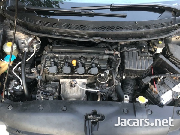 Honda Civic 1,8L 2007-6