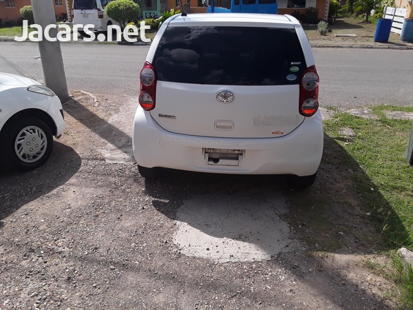 Toyota Passo 1,0L 2013-11
