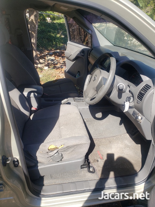 2009 Nissan Navara-10