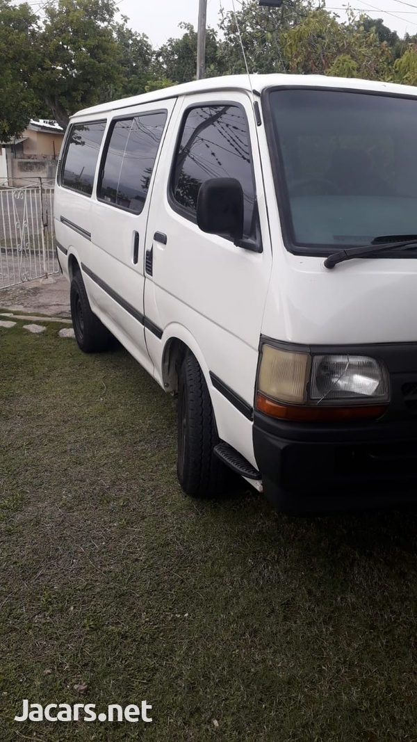 Toyota Hiace 2,7L 2001-2