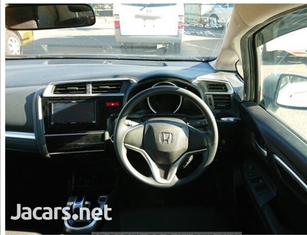 Honda Fit 1,5L 2016-7