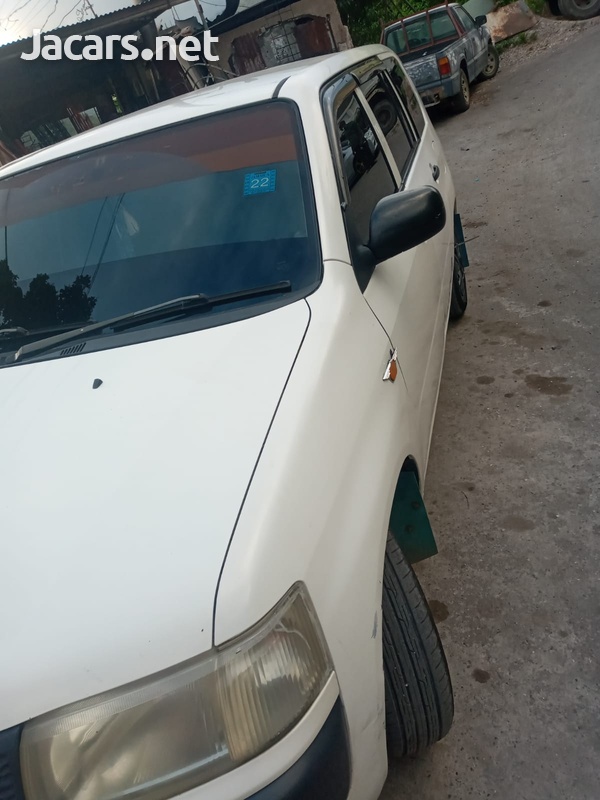 Toyota Probox 1,5L 2010-3