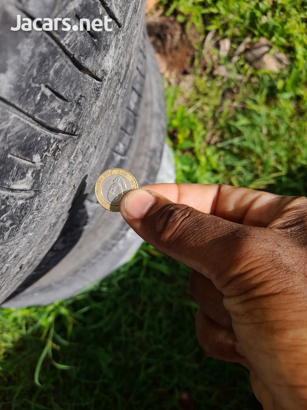 215/55/17 Dunlop used tyres F.S-6
