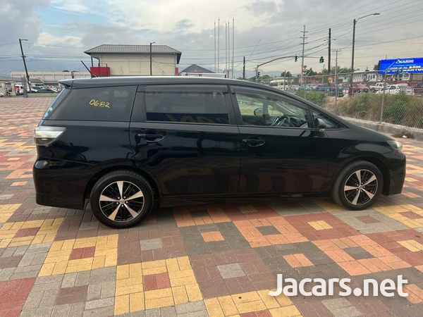 Toyota Wish 1,8L 2013-15