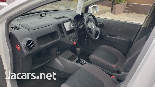 Nissan AD Wagon 1,5L 2016-5