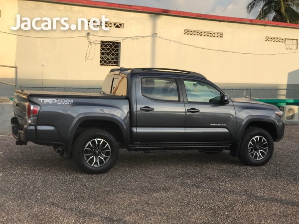 Toyota Tacoma 3,7L 2021-6