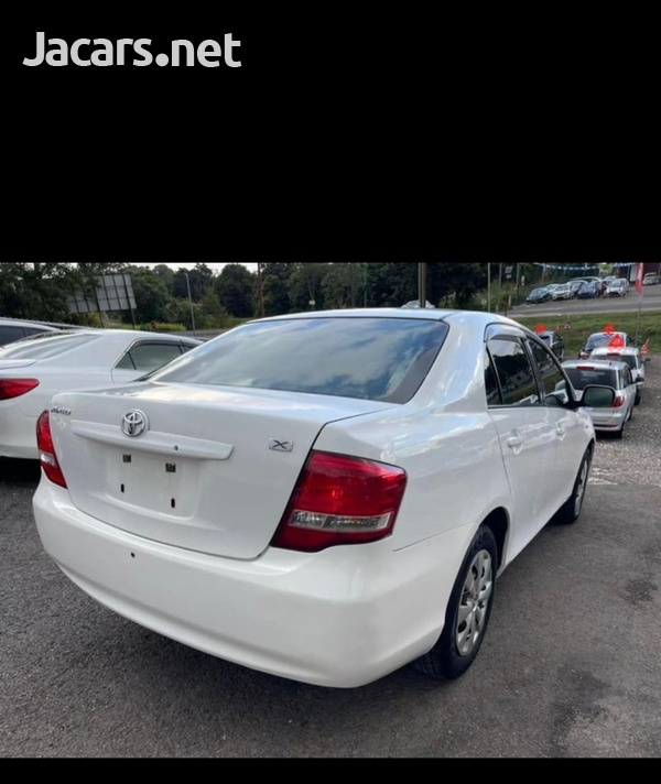 Toyota Axio 1,4L 2012-1