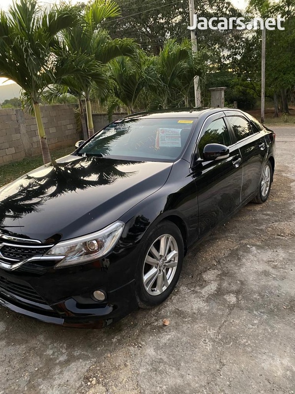 Toyota Mark X 2,5L 2013-6