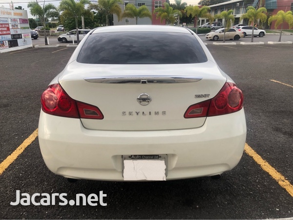 Nissan Skyline 2,5L 2009-7