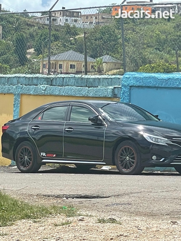 Toyota Mark X 2,5L 2013-1