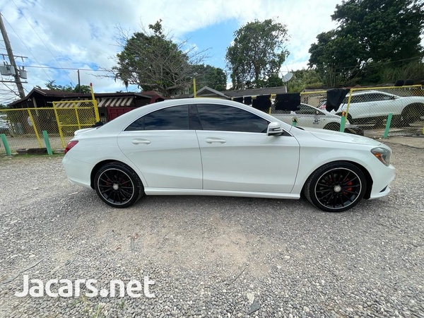 Mercedes-Benz CLA-Class 2,5L 2014-4