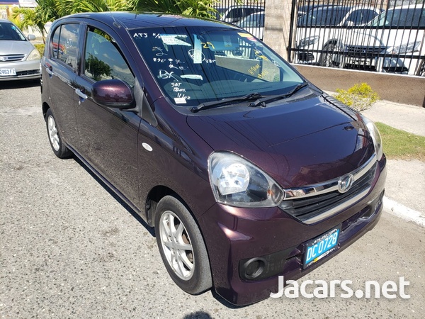 Daihatsu MIRA 0,7L 2015-1