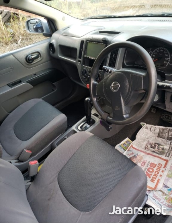 Nissan AD Wagon 1,5L 2012-9
