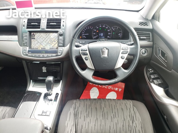 Toyota Crown 2,5L 2012-12