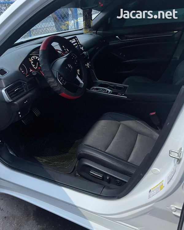 Honda Accord 1,5L 2018-9
