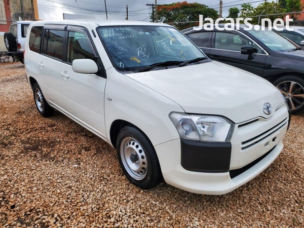 Toyota Probox 1,5L 2016-1