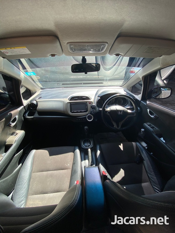 Honda Fit 1,4L 2013-4